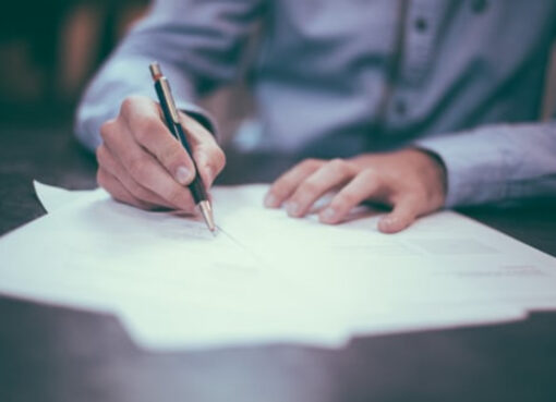 خطاب التوصية الذي تطلبه بعض جهات العمل